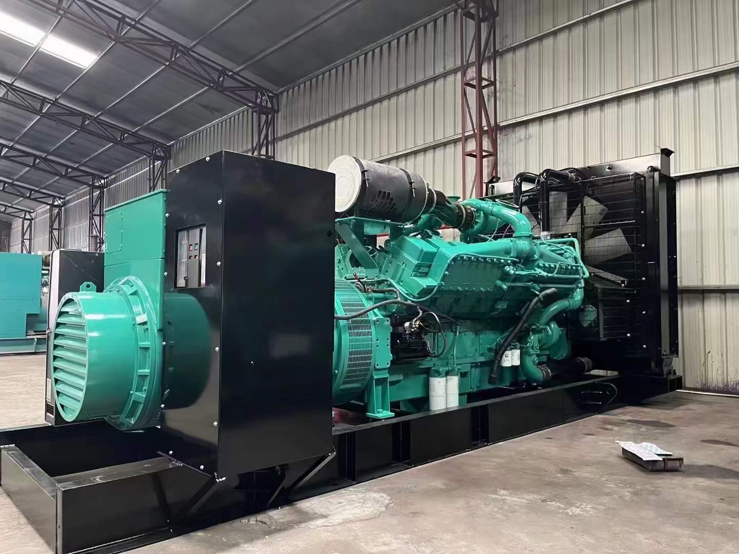 中方如何评估无功补偿装置的性能和效果？